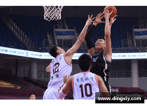 明升MS88辽宁男篮CBA赛程公布，对阵强敌广东四川等队，备战全力求取胜利 - 副本